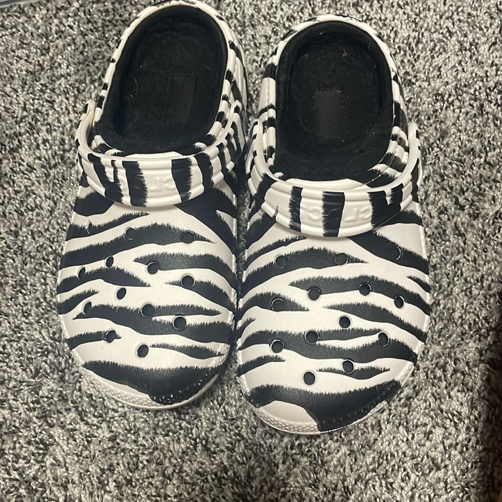 Zebra crocks with fur inside size W6 M4